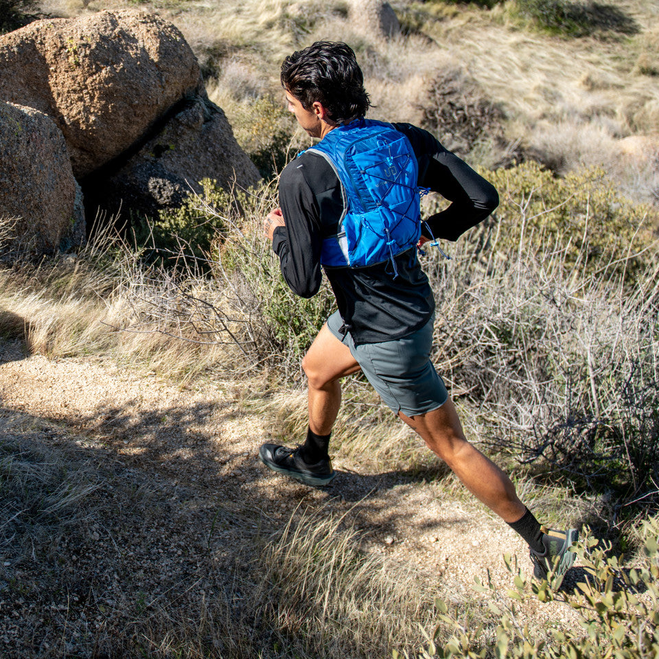 Ultimate Direction Mountain Vest 6