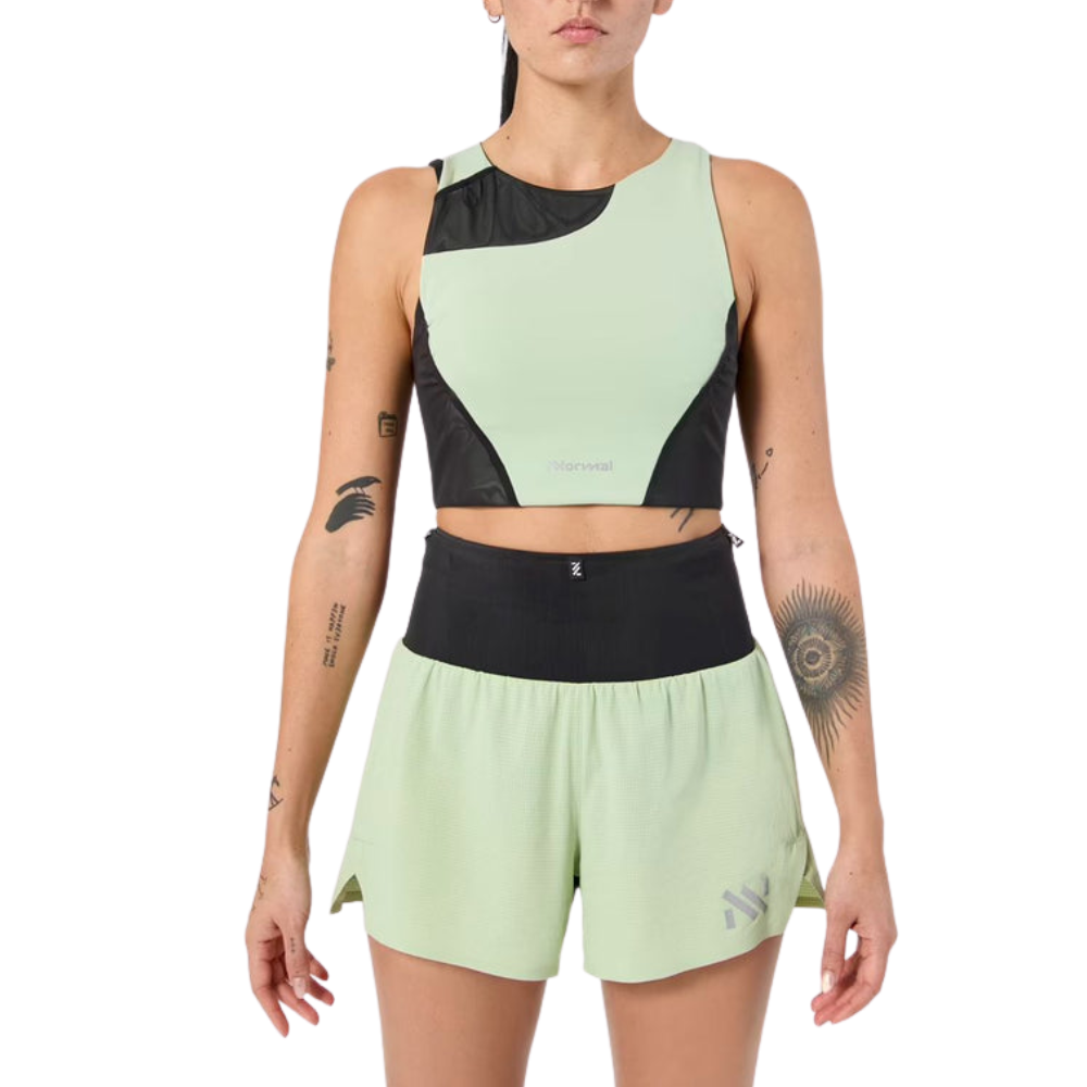 NNormal Trail Crop Top 02