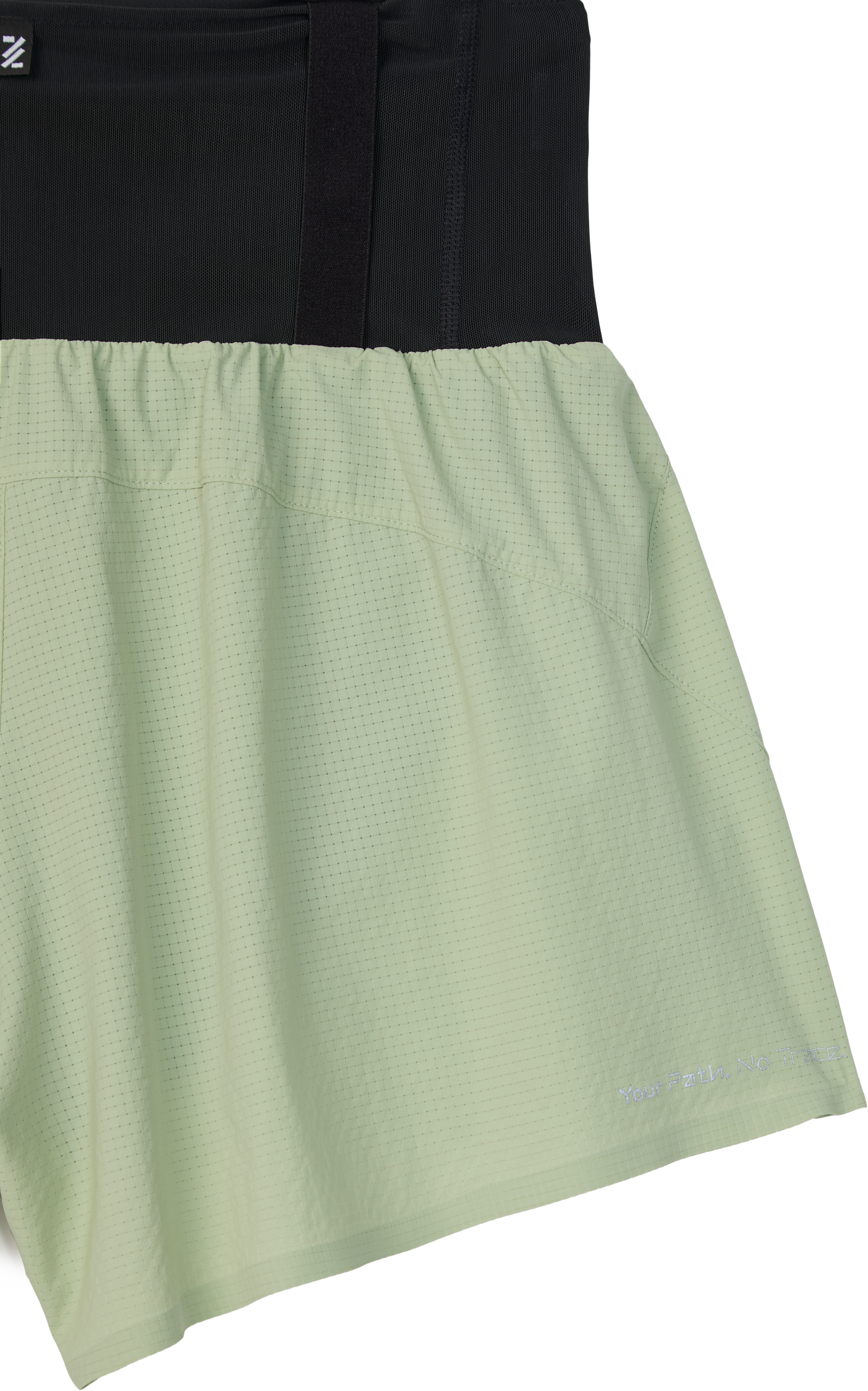 NNormal Race Short 02